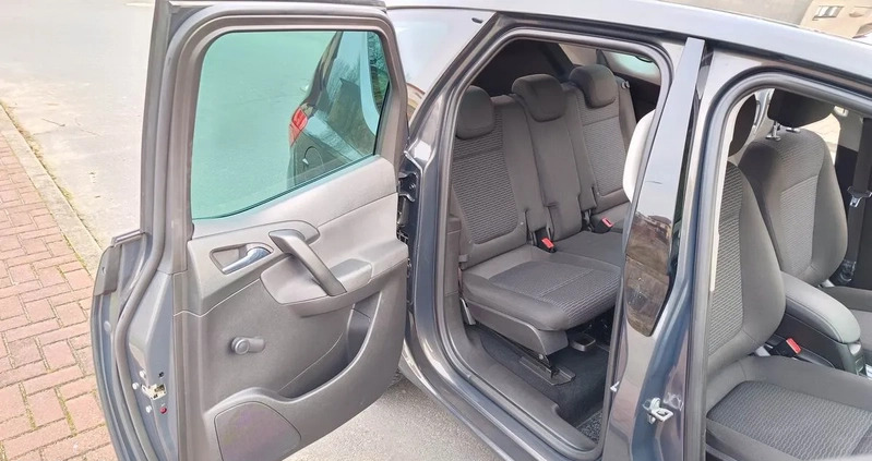 Opel Meriva cena 31900 przebieg: 162000, rok produkcji 2016 z Płock małe 781
